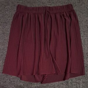 Pleated Shorts in Deep Wine